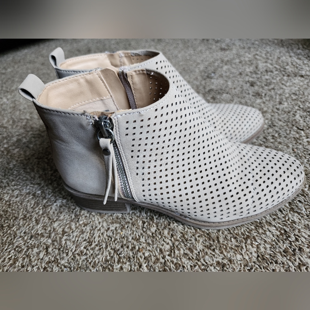 Ankle boots time and true